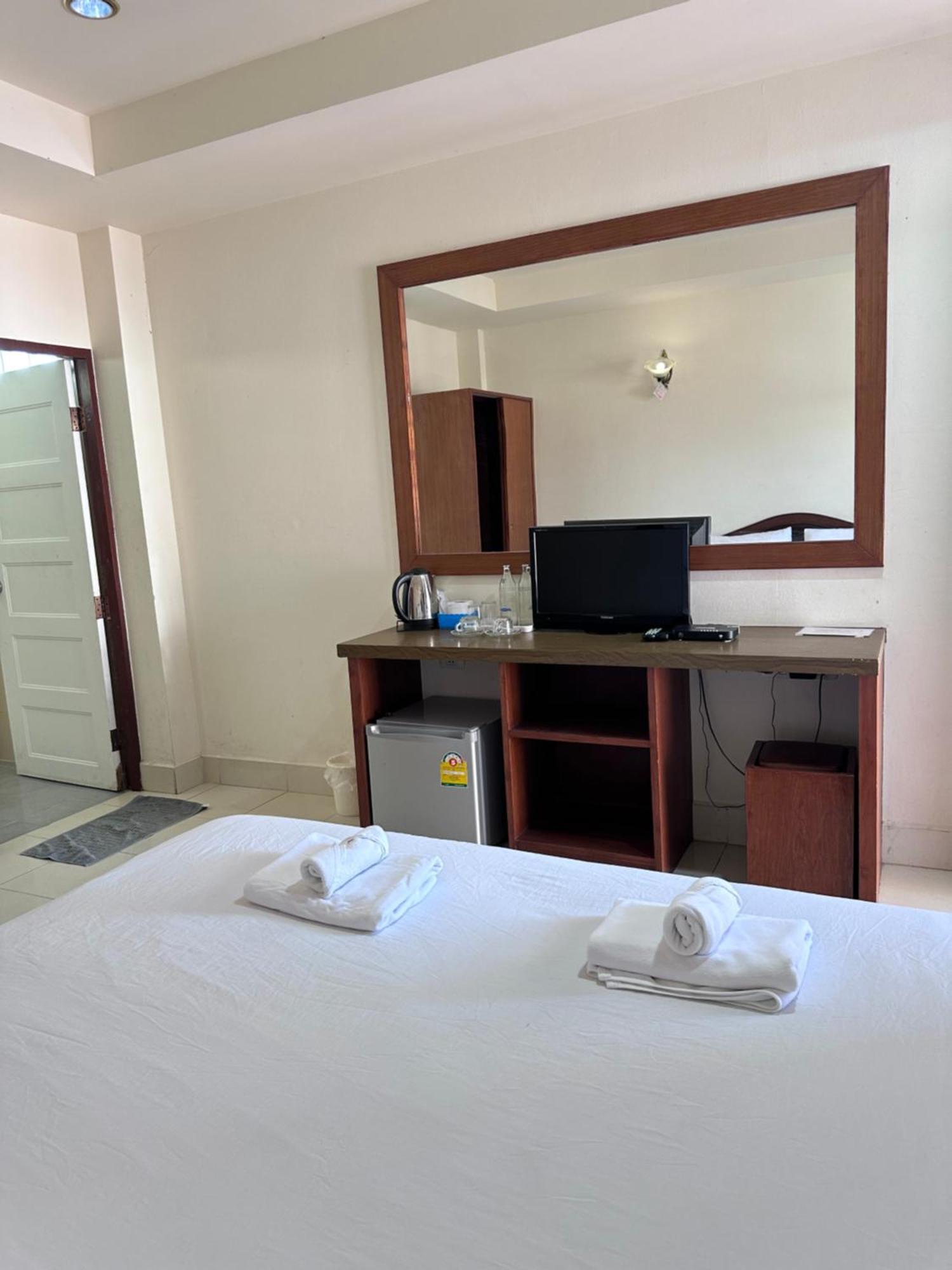Phurafah Place Hotel โรงแรมภูระฟ้า เพลส Нан Экстерьер фото